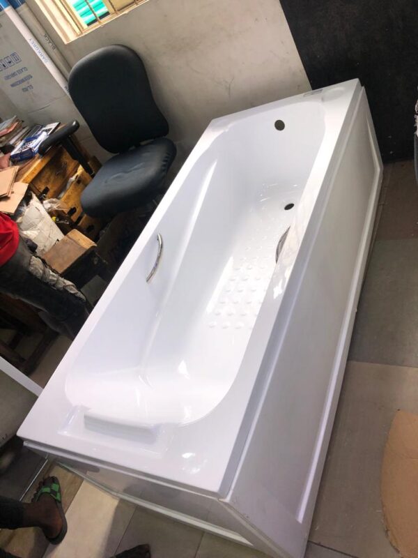Toilet & Bathroom Fittings - Image 13